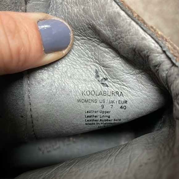 Koolaburra boots with zip size - Picture 3 of 9